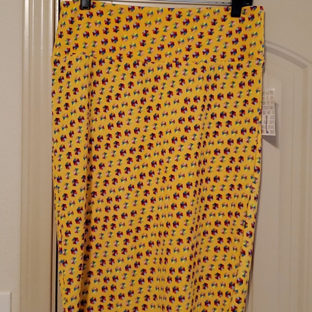 LuLaRoe Cassie Skirt